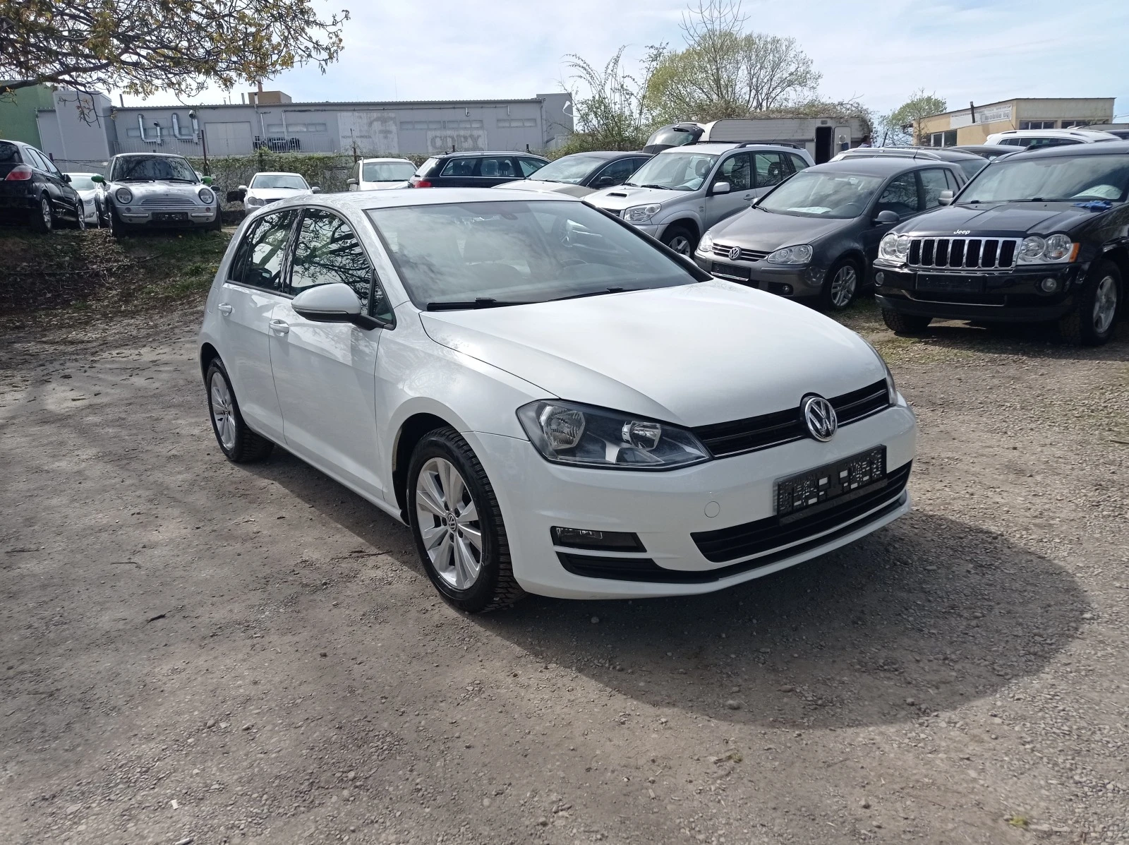 VW Golf 1.6TDI-BLUEMOTION - изображение 6