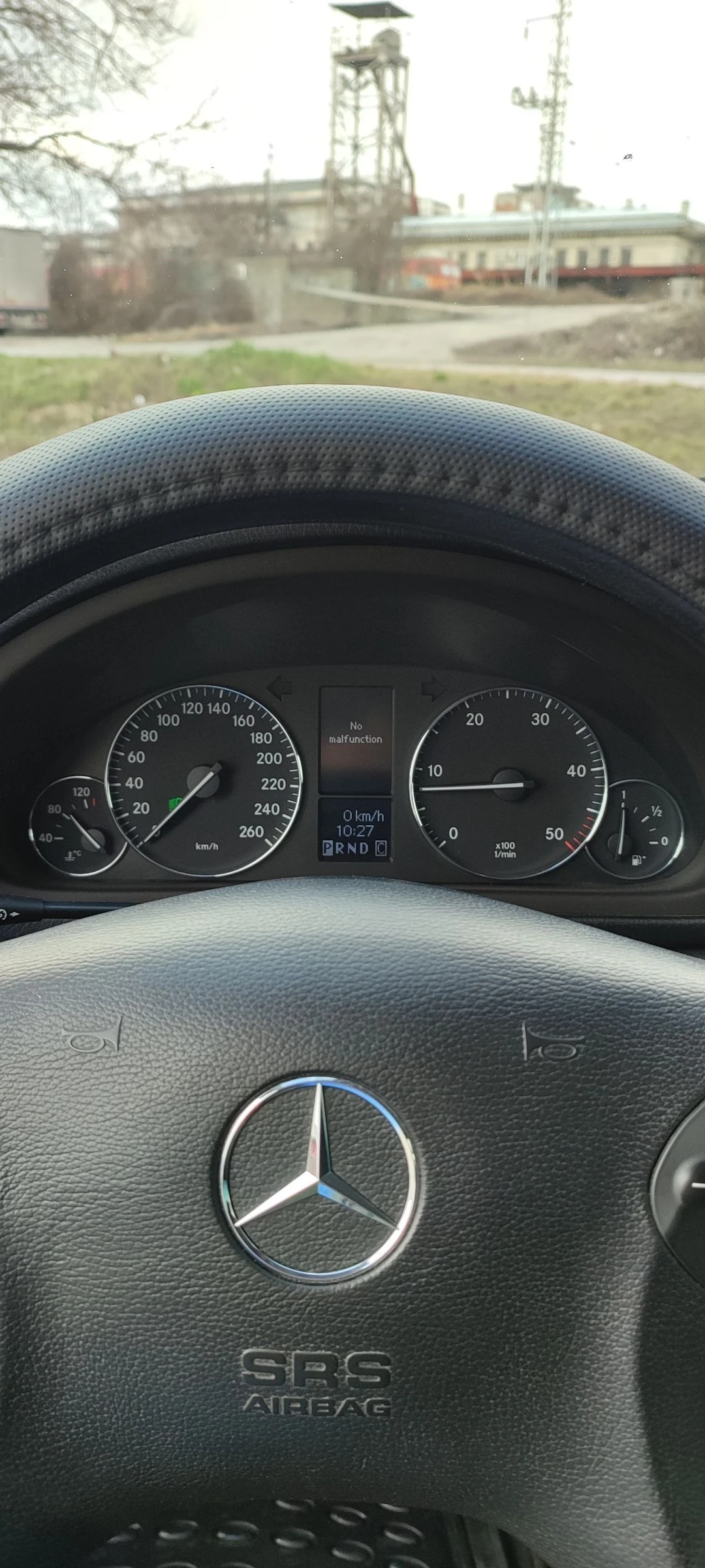 Mercedes-Benz C 220  - изображение 9