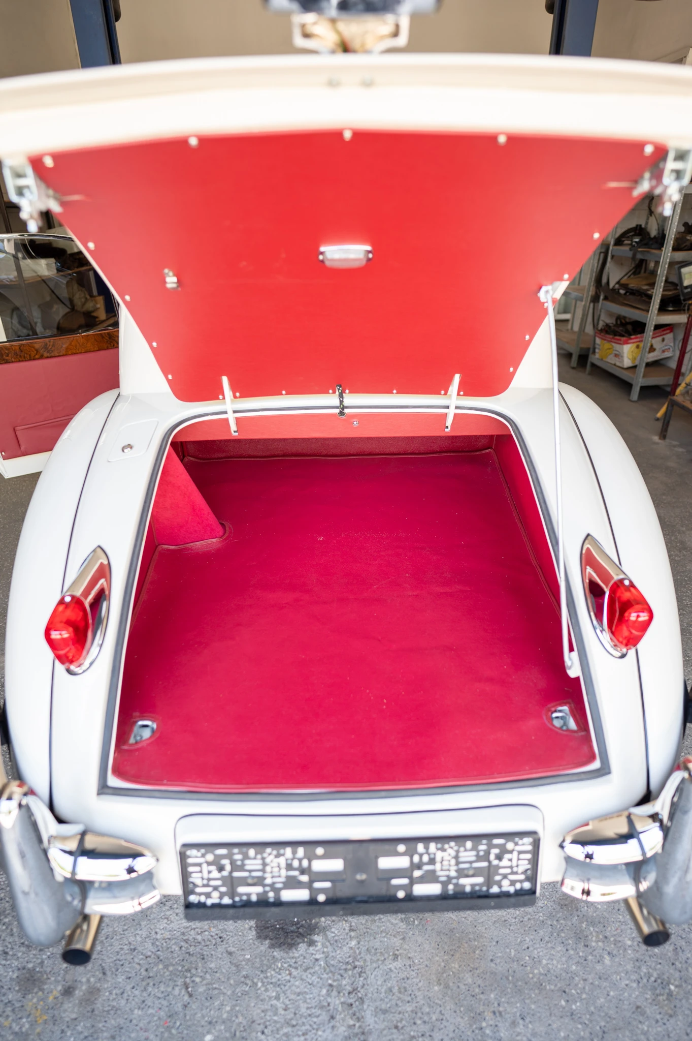 Jaguar Xkr XK140 SE FHC - Fixed Head Coupé  | Mobile.bg   14