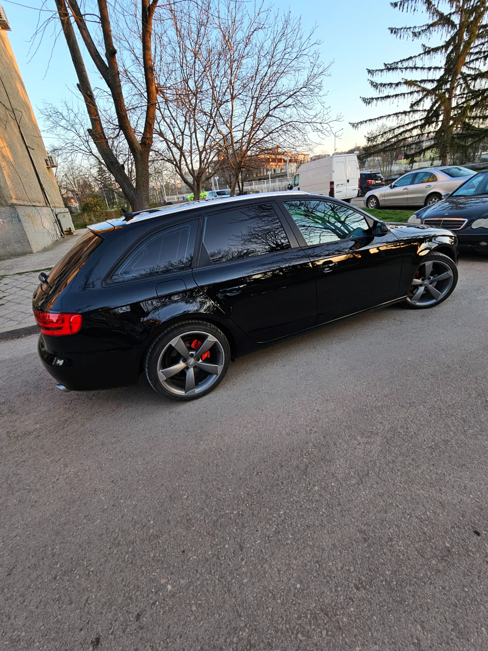 Audi A4  - изображение 7