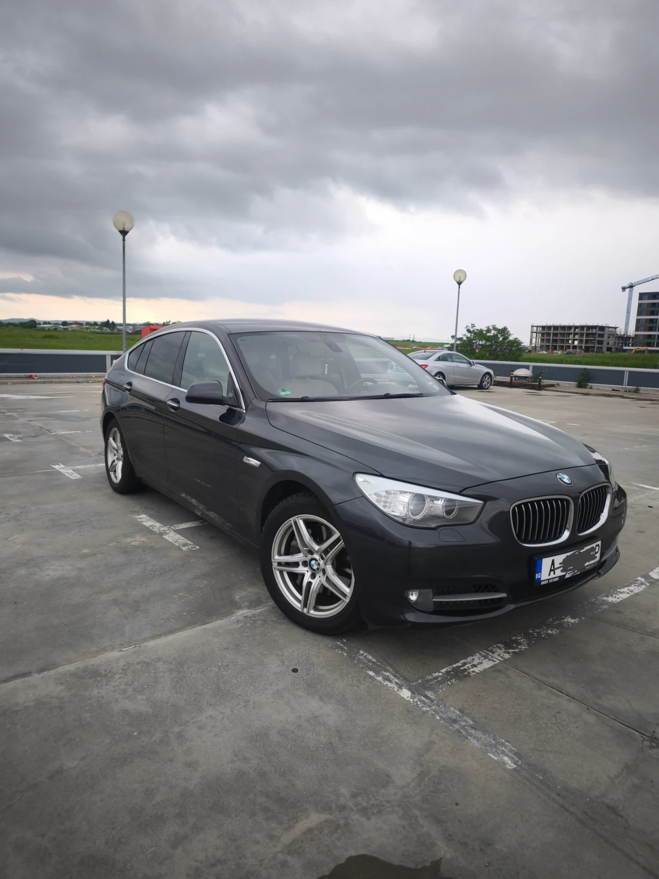 BMW 5 Gran Turismo 530d  - изображение 2