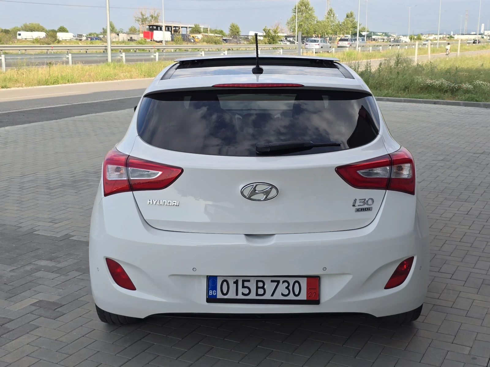 Hyundai I30 FACE1.6CRDI/ПАНОРАМА/НАВИГАЦИЯ/КАМЕРА/ФУЛ - изображение 6