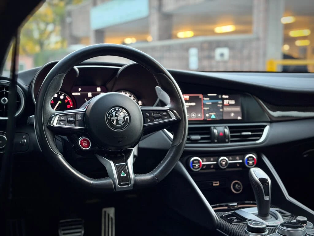 Alfa Romeo Giulia Quadrifoglio* * (  ) | Mobile.bg   12