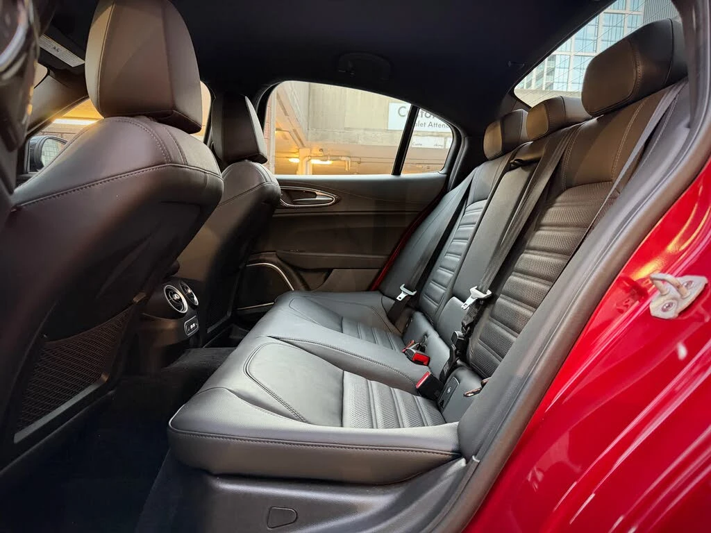 Alfa Romeo Giulia Quadrifoglio* * (  ) | Mobile.bg   14