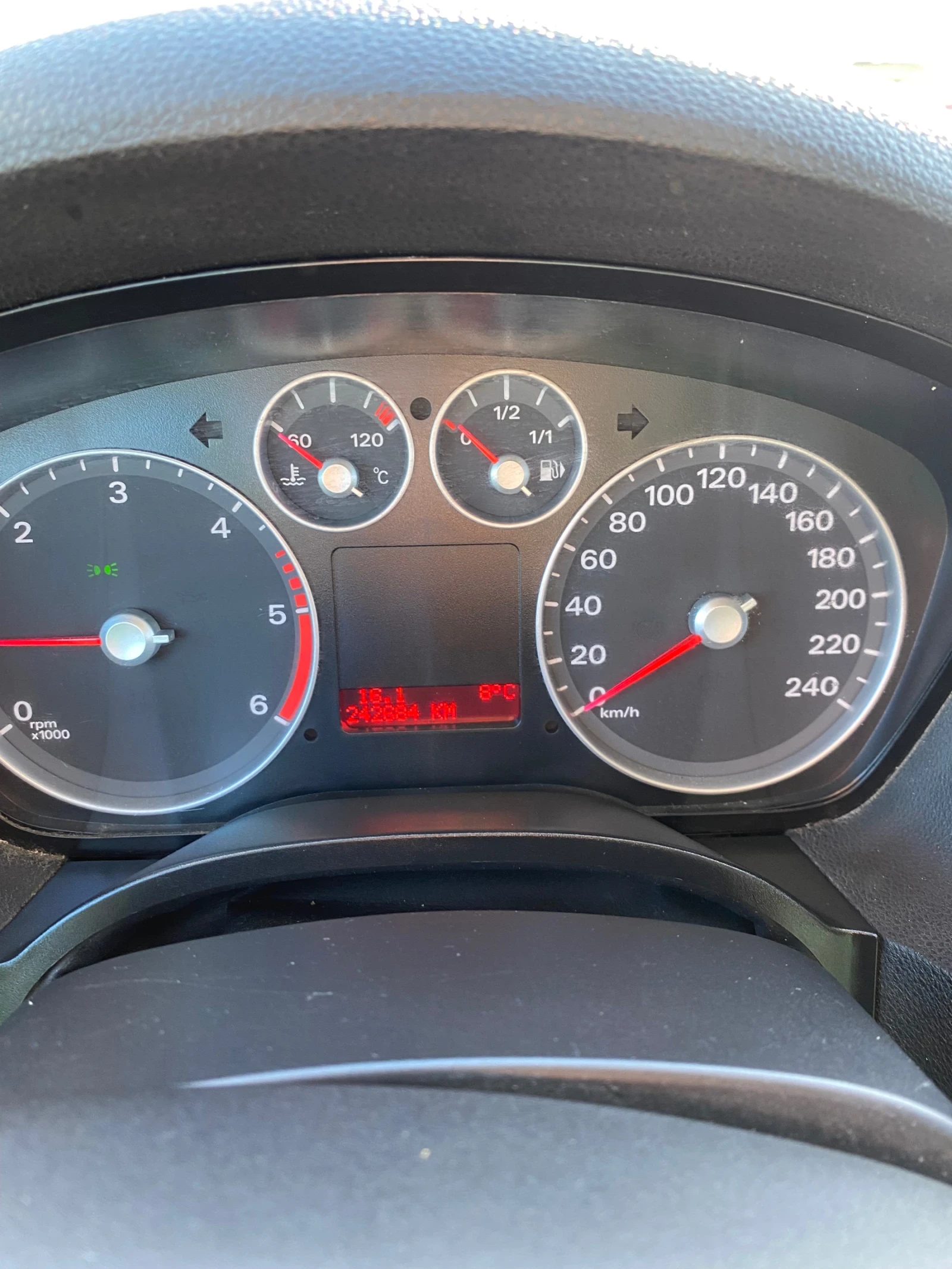 Ford C-max 1.6hdi | Mobile.bg � ����������� 11