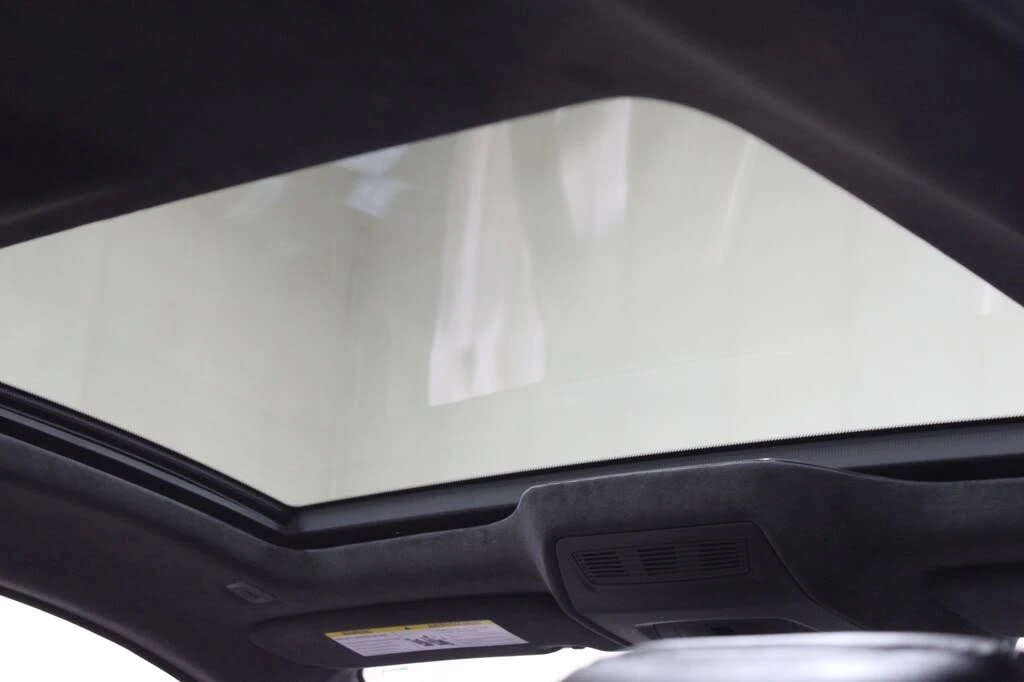 BMW 640 I * M-Package* * HeadUp* AвтоКредит* (ЦЕНА ДО БГ) - изображение 10