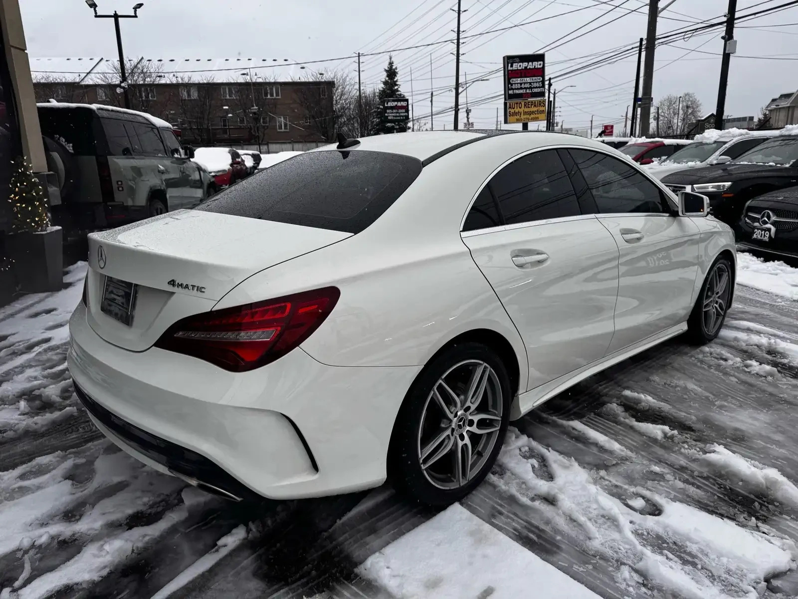 Mercedes-Benz CLA 250 * ФИКСИРАНА ЦЕНА * CARFAX* ОПЦИЯ ЗА ФИНАНСИРАНЕ*  - изображение 4