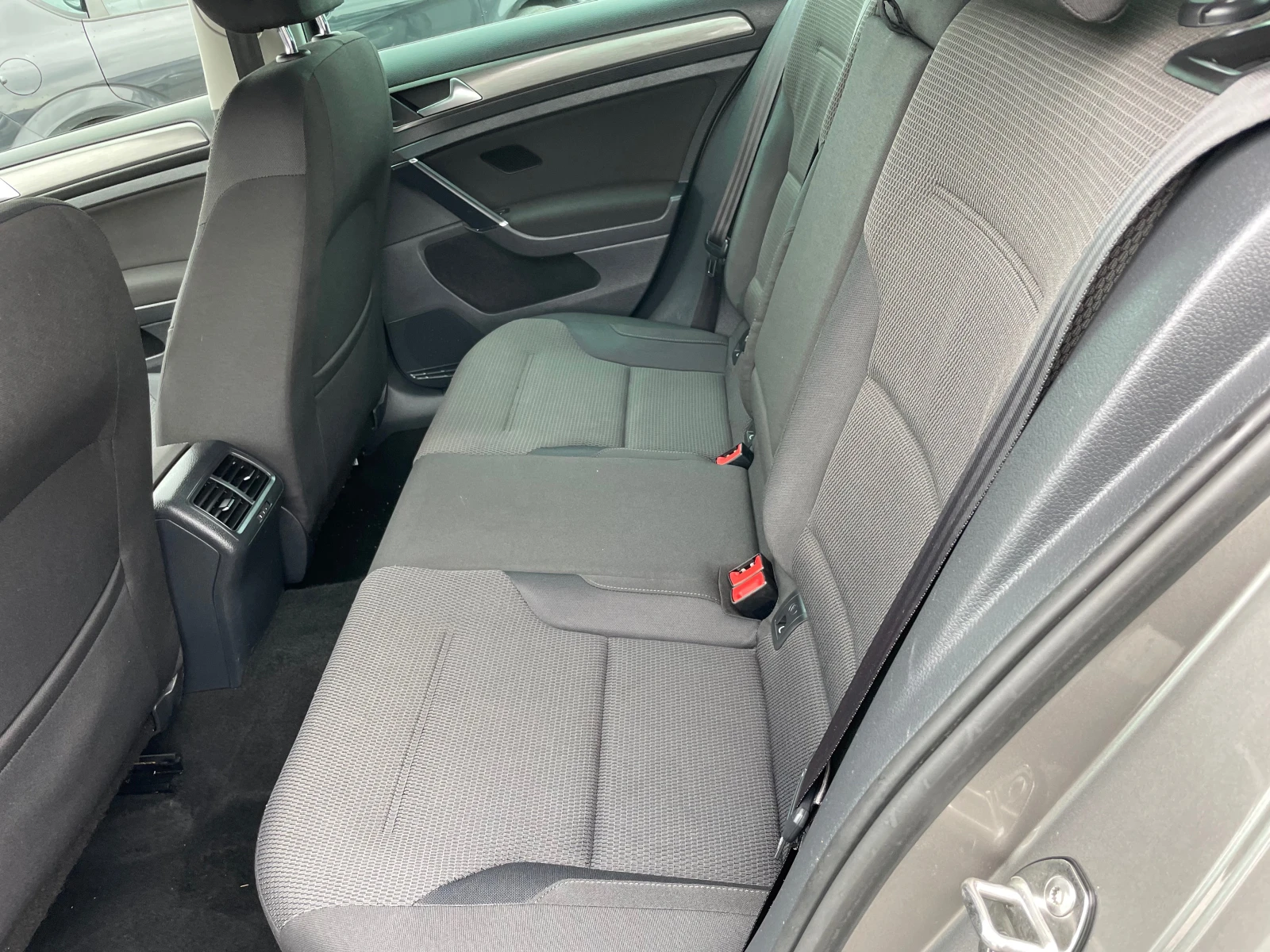 VW Golf 1.4 TSI EVRO5B , снимка 12 - Автомобили и джипове - 53937110