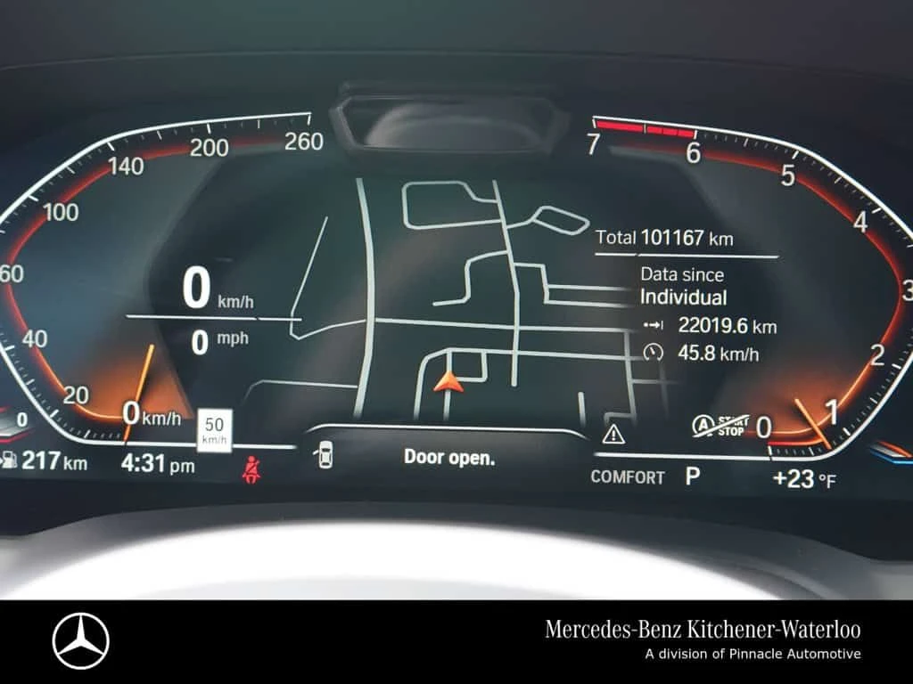 BMW 330 xDrive  CARFAX, снимка 14 - Автомобили и джипове - 53949440