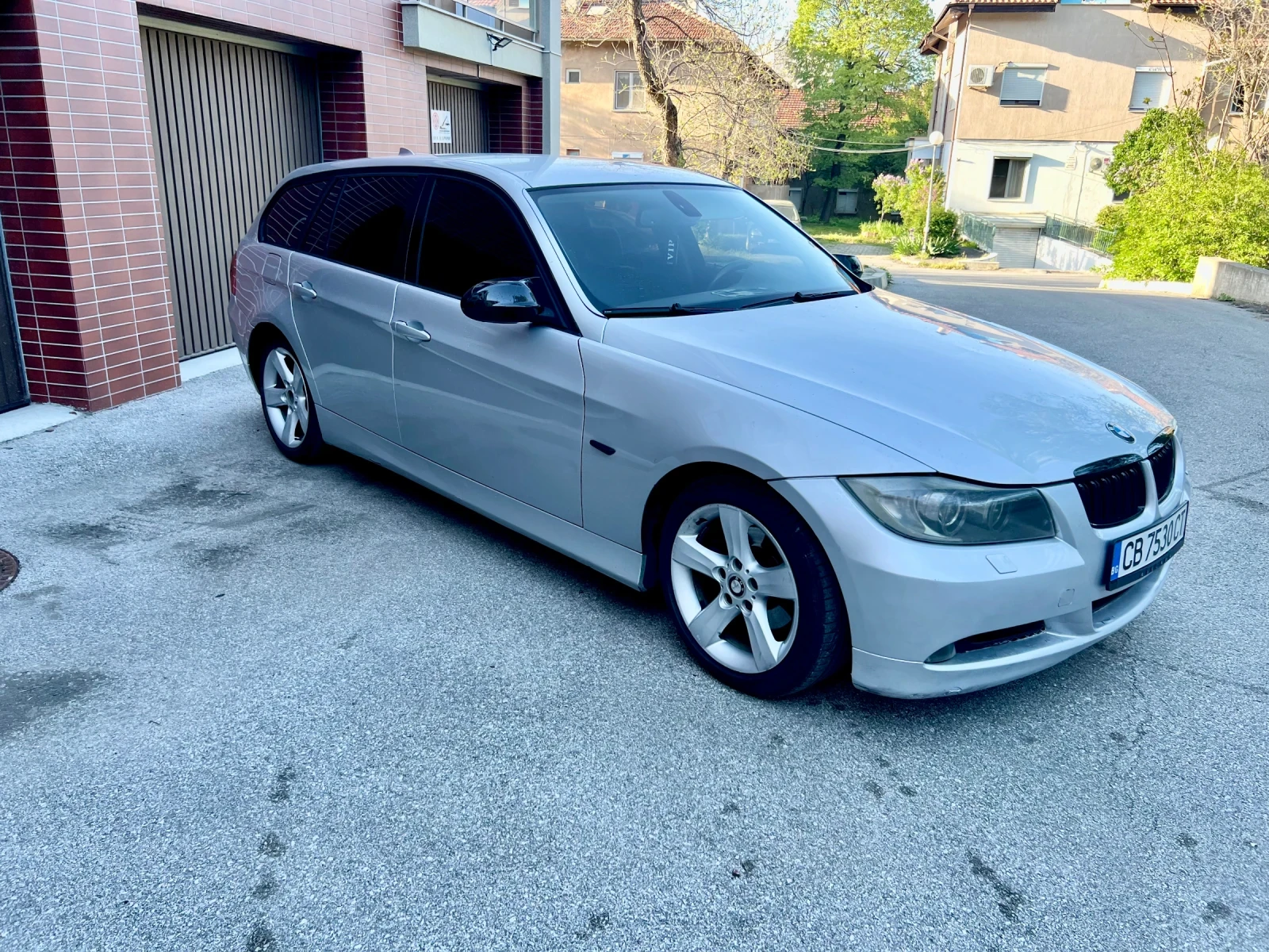 BMW 320, снимка 2 - Автомобили и джипове - 54334291