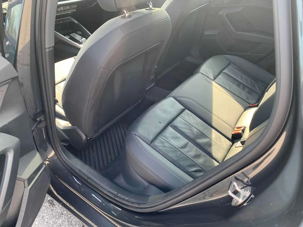 Audi A3 | Komfort | DISTRONIC | ������� | �������� |  | Mobile.bg � ����������� 12