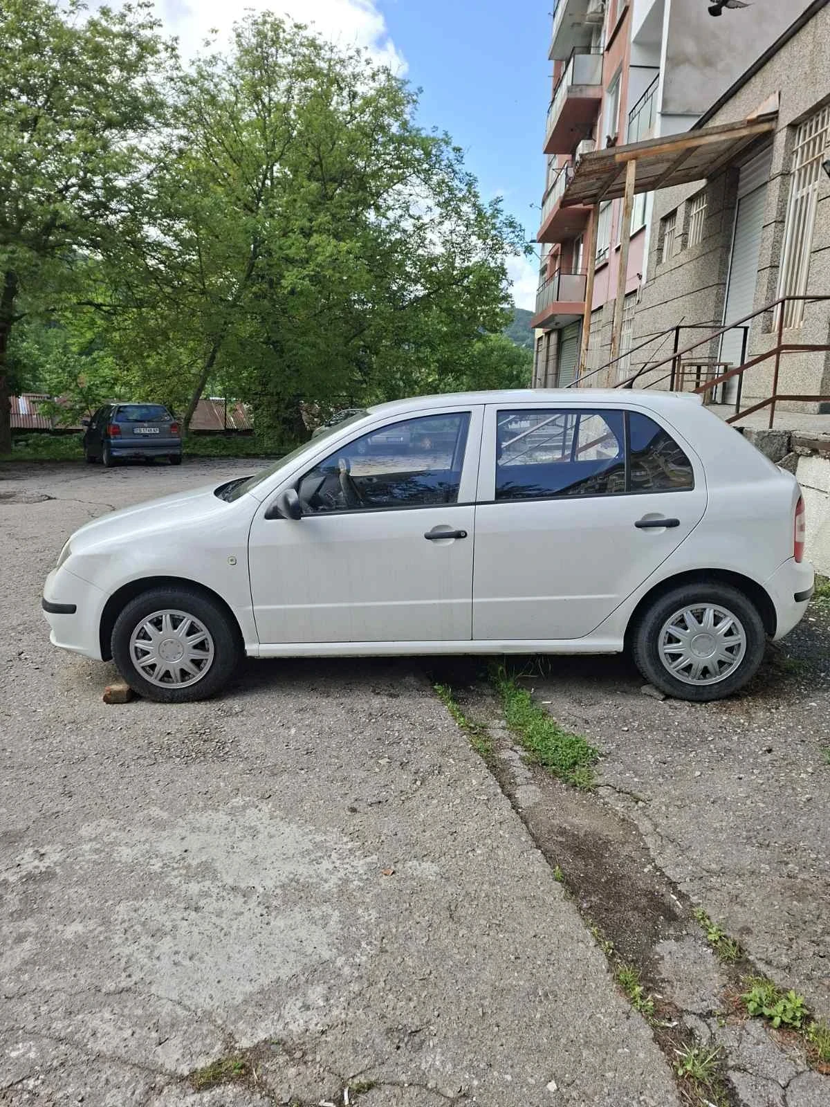 Skoda Fabia, снимка 2 - Автомобили и джипове - 54555504