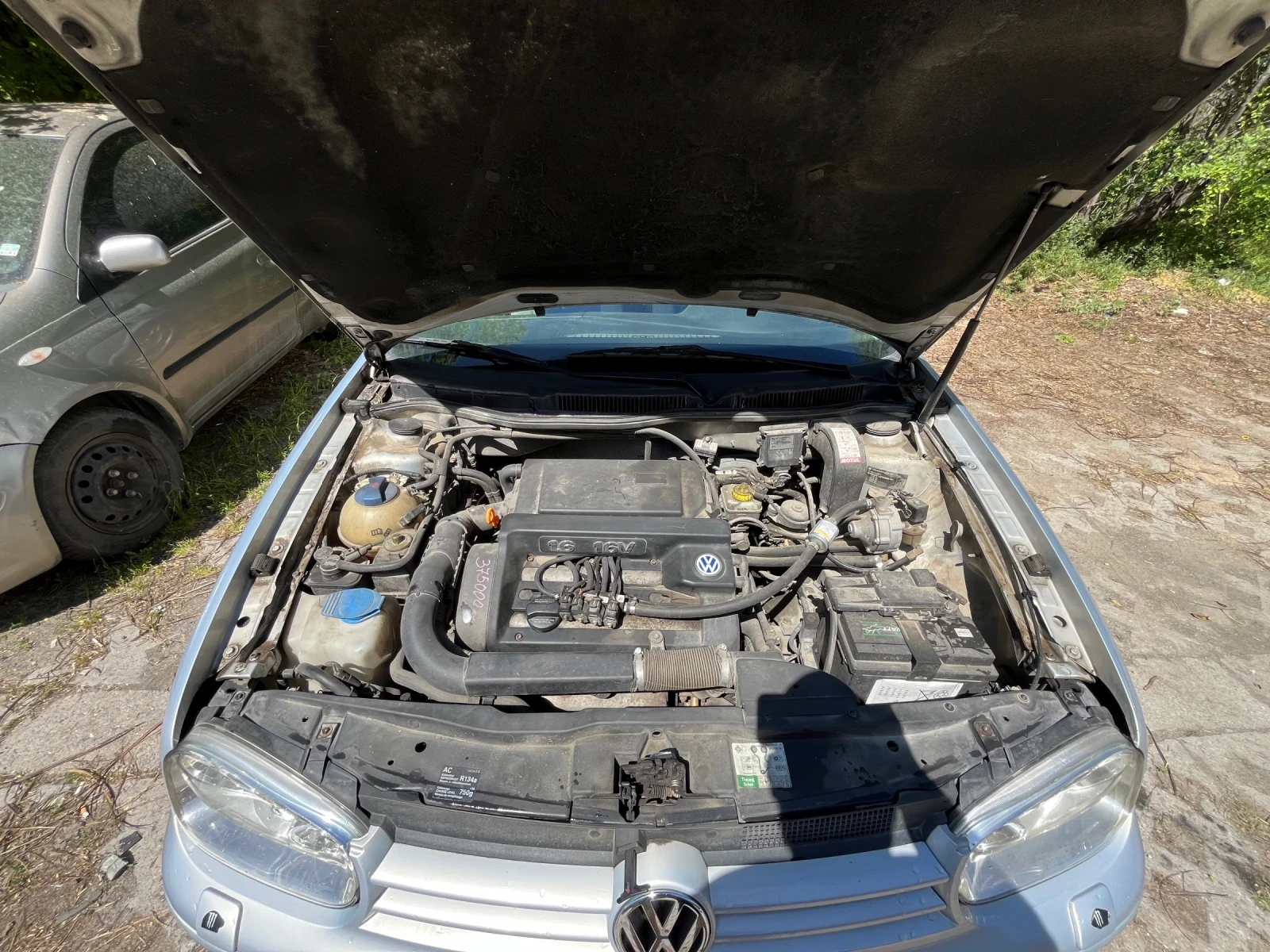 VW Golf 4   1.6  , снимка 9 - Автомобили и джипове - 54671788