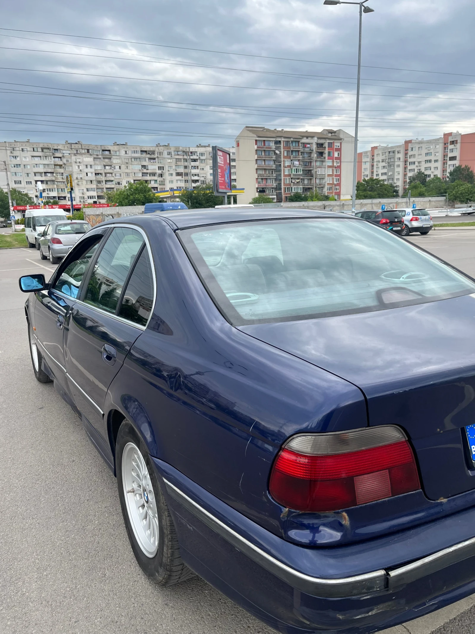 BMW 520, снимка 3 - Автомобили и джипове - 54731089