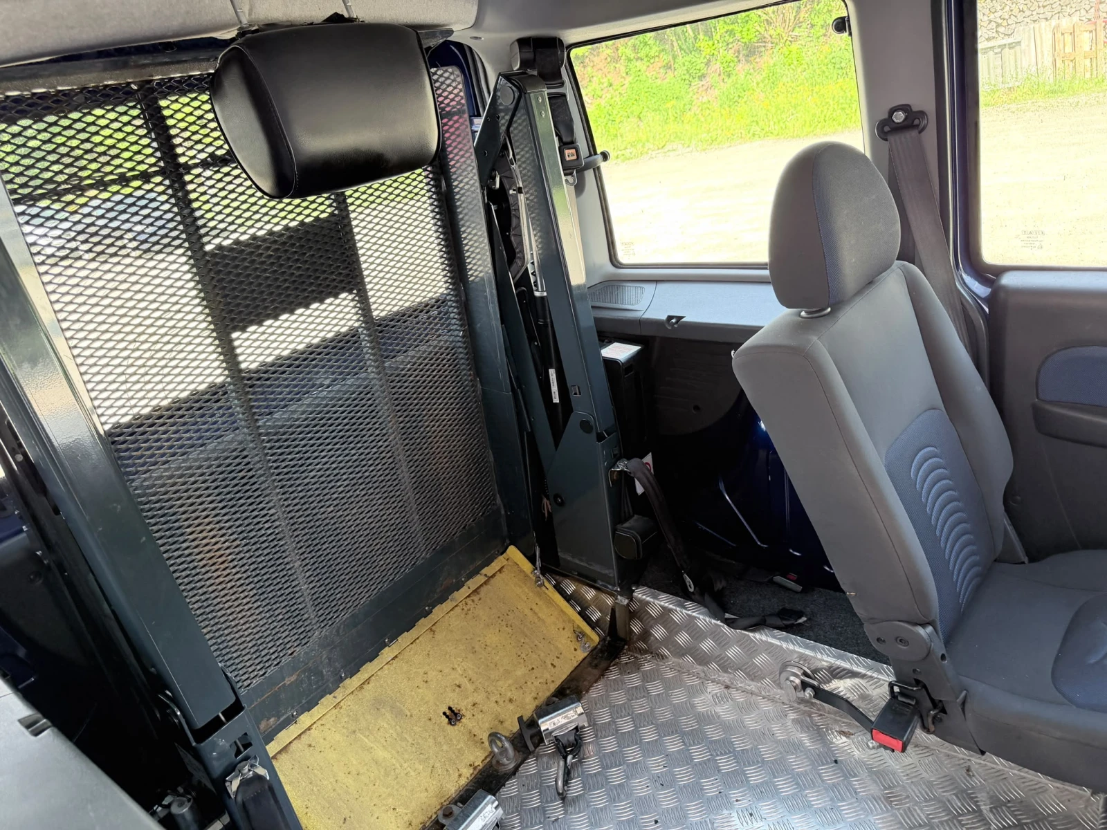 Fiat Doblo Инвалидно Приспособен, снимка 16 - Автомобили и джипове - 54776190