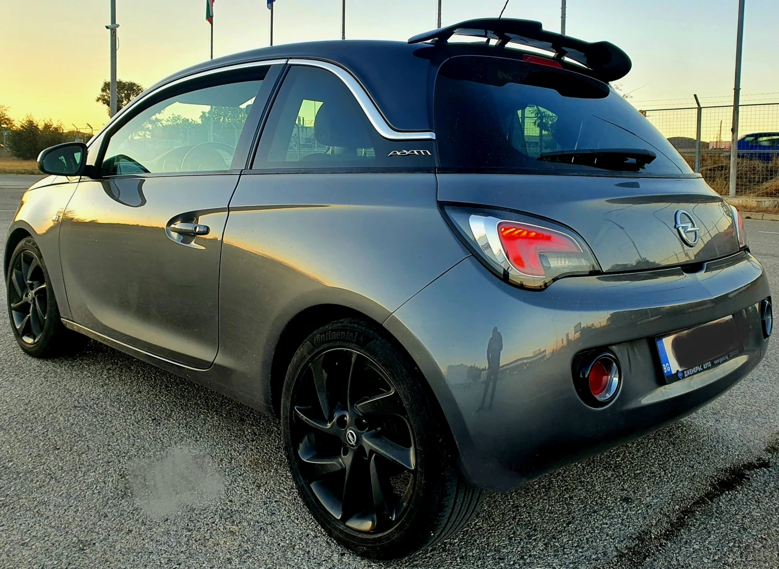 Opel Adam 1.4 фаб.газ , снимка 2 - Автомобили и джипове - 54931344