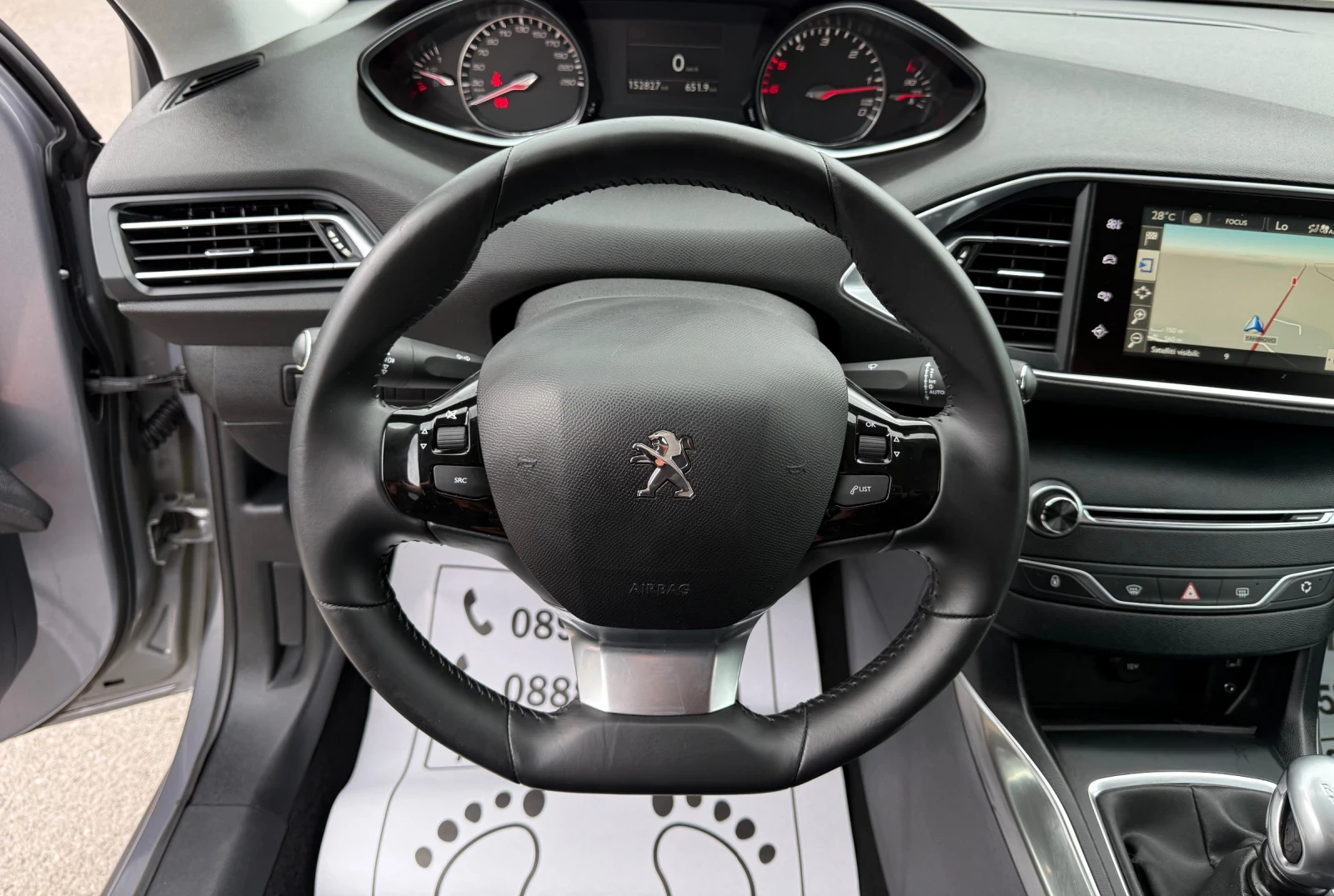 Peugeot 308 1.6-BLUEHDI-152.000km-НАПЪЛНО РЕАЛНИ-FULL LED-TOP, снимка 8 - Автомобили и джипове - 54954759