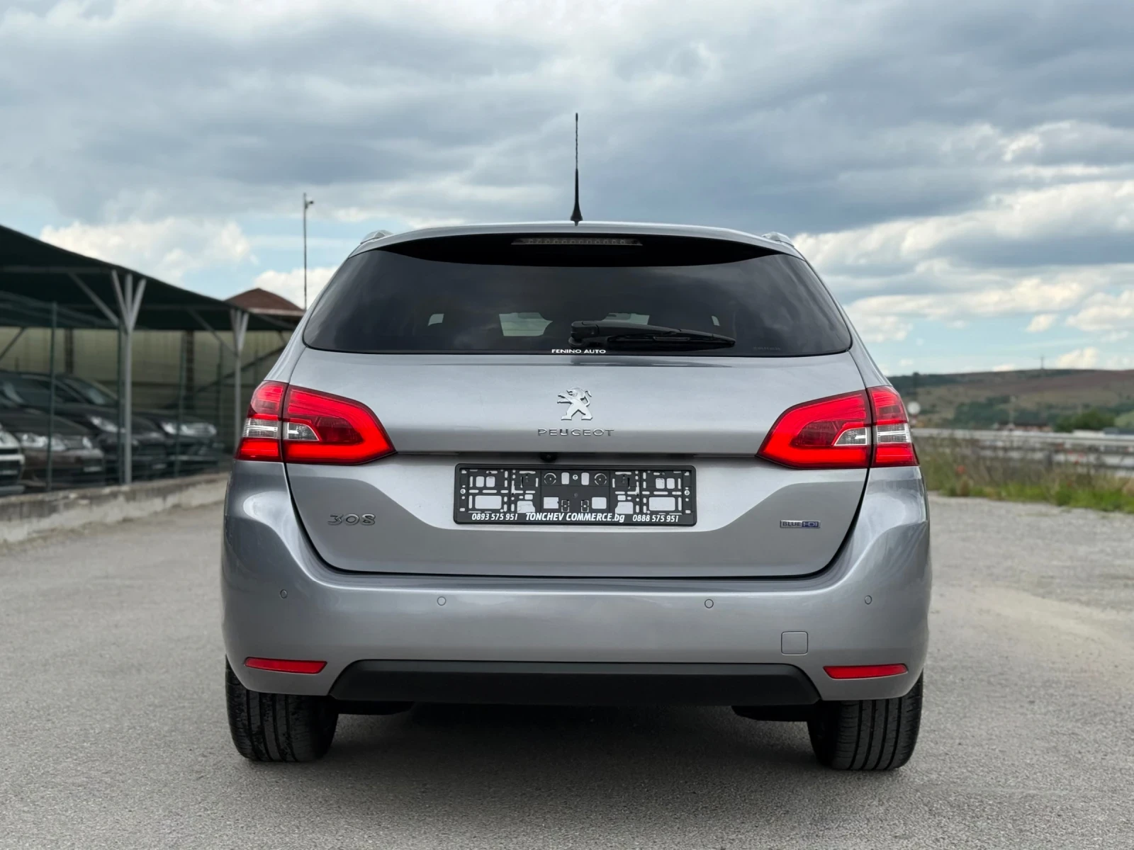 Peugeot 308 1.6-BLUEHDI-152.000km-НАПЪЛНО РЕАЛНИ-FULL LED-TOP, снимка 5 - Автомобили и джипове - 54954759