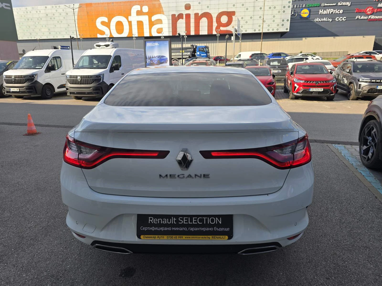 Renault Megane 1.3 TCe 140 EDC, снимка 6 - Автомобили и джипове - 55077791