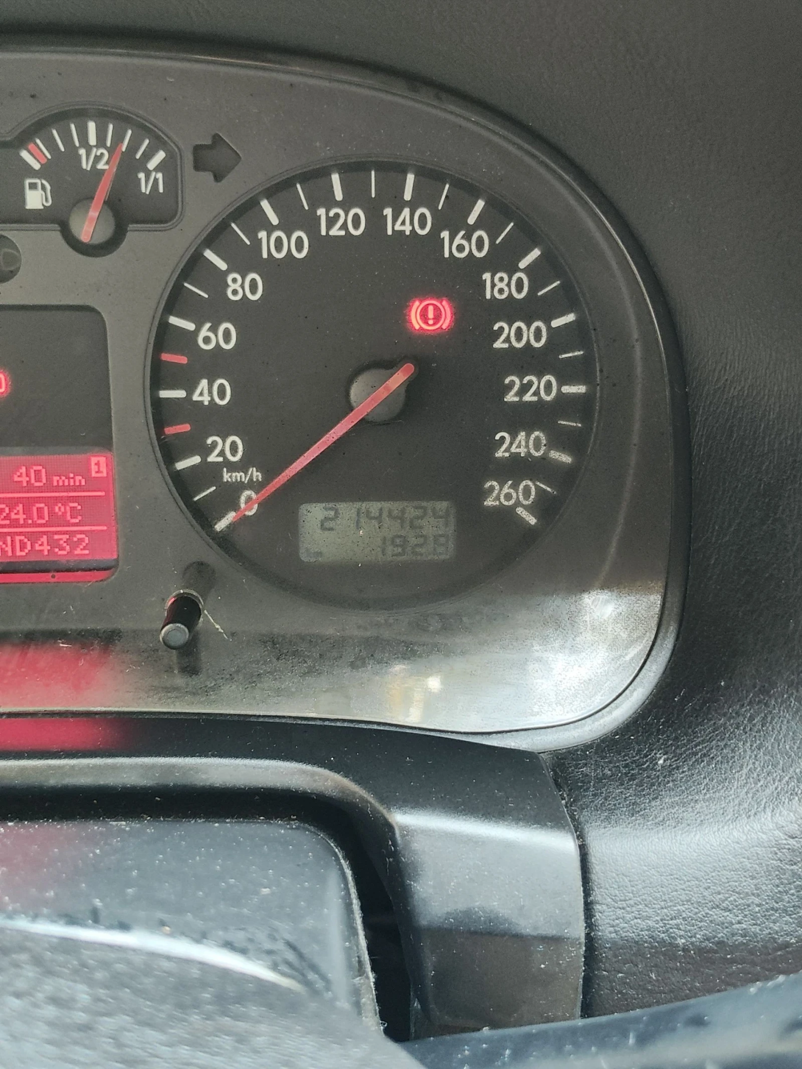 VW Golf 4 1.9 TDI 131 HP, снимка 14 - Автомобили и джипове - 55132307