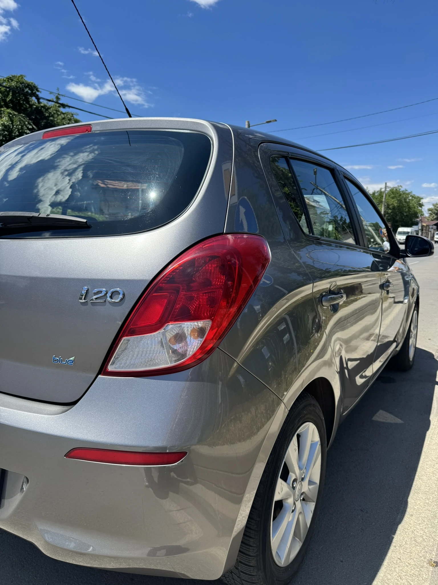 Hyundai I20 Бензин/газ, снимка 10 - Автомобили и джипове - 55373061