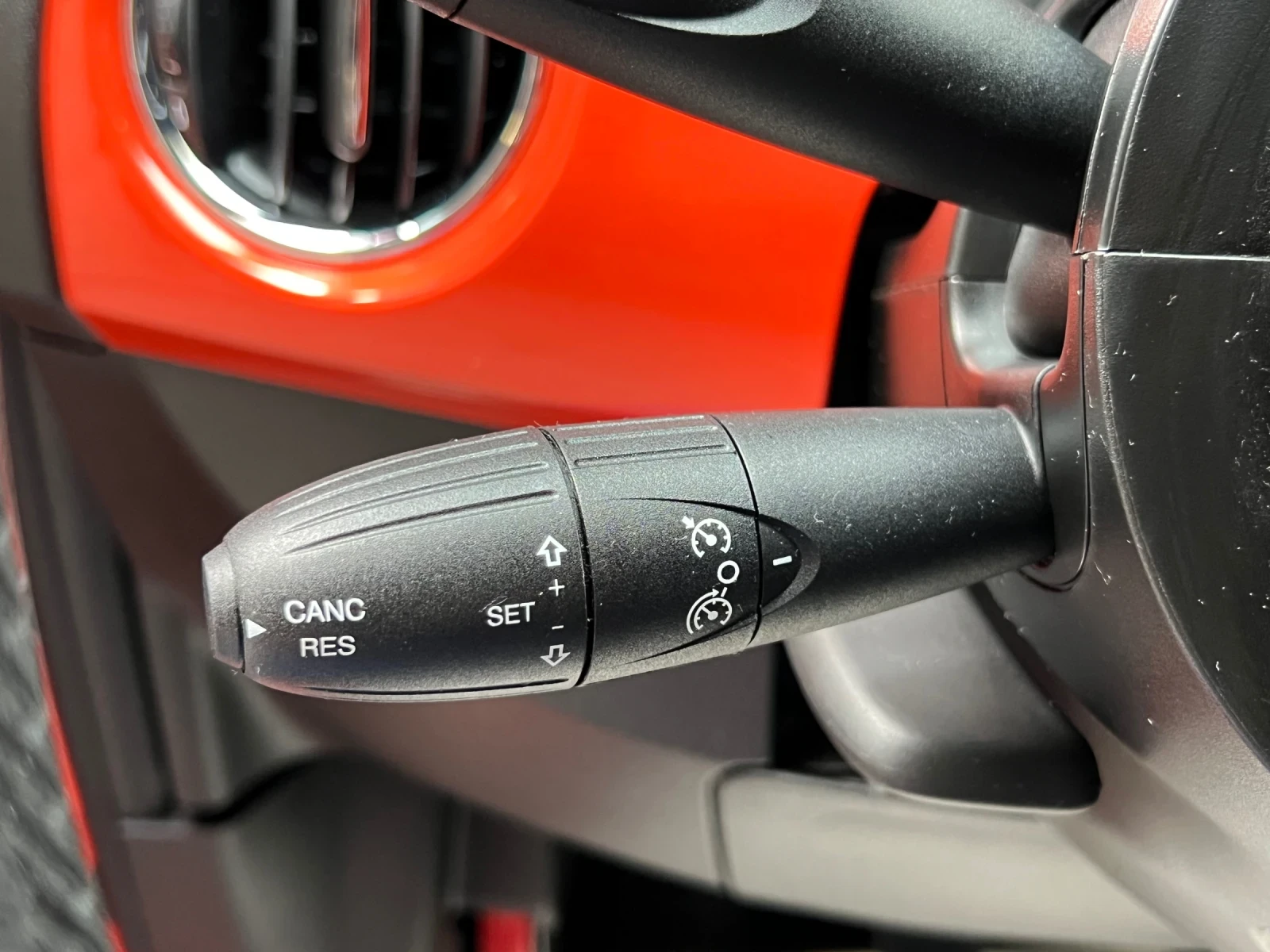 Fiat 500 1.0/Mild Hybrid/Club, снимка 15 - Автомобили и джипове - 55842412
