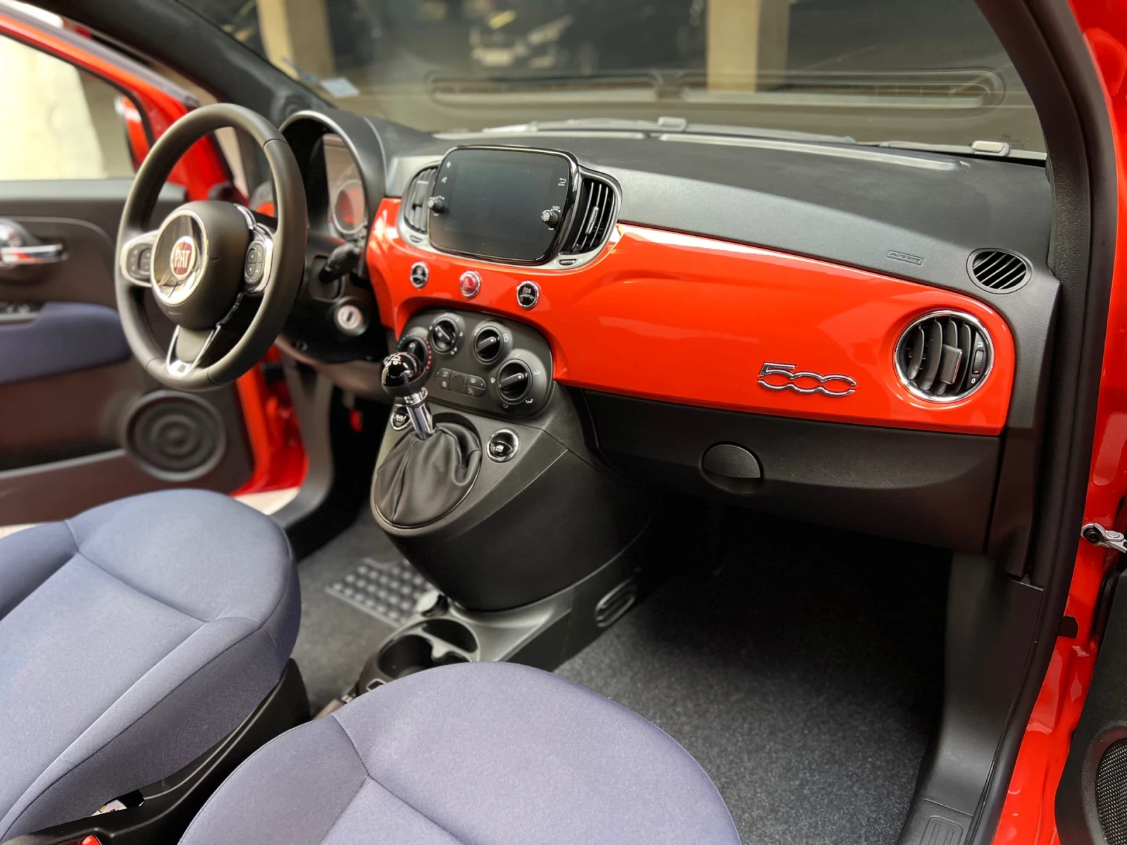 Fiat 500 1.0/Mild Hybrid/Club, снимка 9 - Автомобили и джипове - 55842412