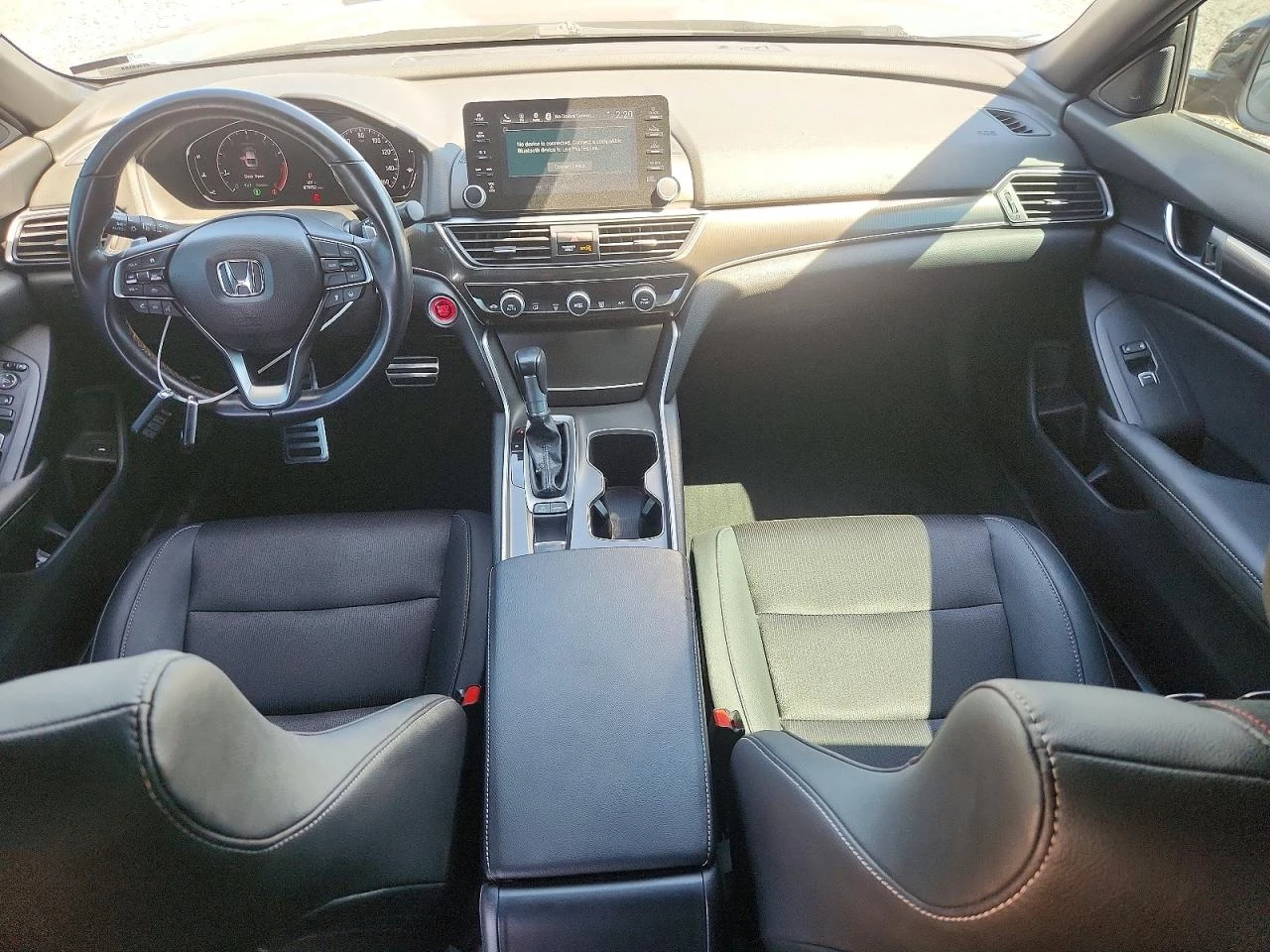 Honda Accord 1.5l Sport, снимка 8 - Автомобили и джипове - 55982543