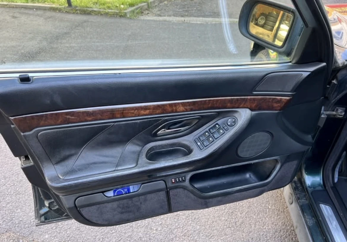 BMW 750 Е38, снимка 11 - Автомобили и джипове - 56024268