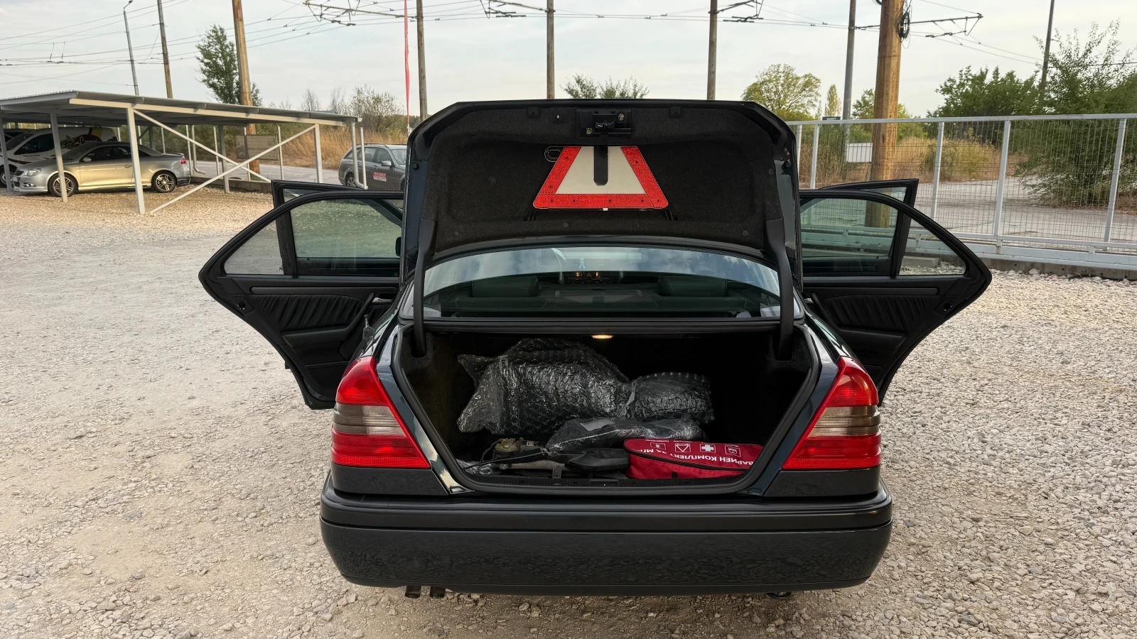 Mercedes-Benz C 200 2.0Kompressor-192��-99000��!!! | Mobile.bg � ����������� 9