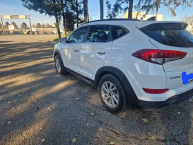 Hyundai Tucson 1, 7 Key less..Panorama, снимка 7