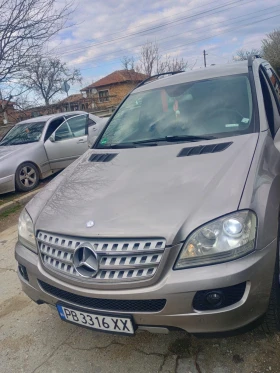 Mercedes-Benz ML 320 Джип, снимка 3