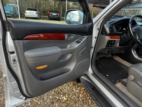 Toyota Land cruiser 3.0D-4D - 25790 лв. / 13186.22 € - 41386428 7