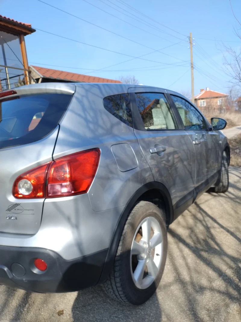 Nissan Qashqai 2.0 d, снимка 5 - Автомобили и джипове - 49032641