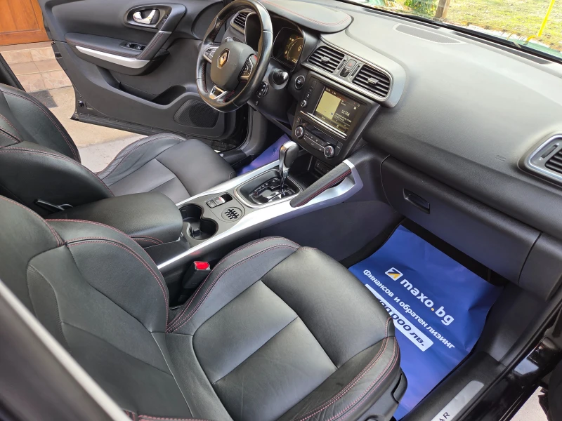 Renault Kadjar 1.2 T * LED* START-STOP* * KAYLESS GO* KAMERA* NAV, снимка 9 - Автомобили и джипове - 52445994