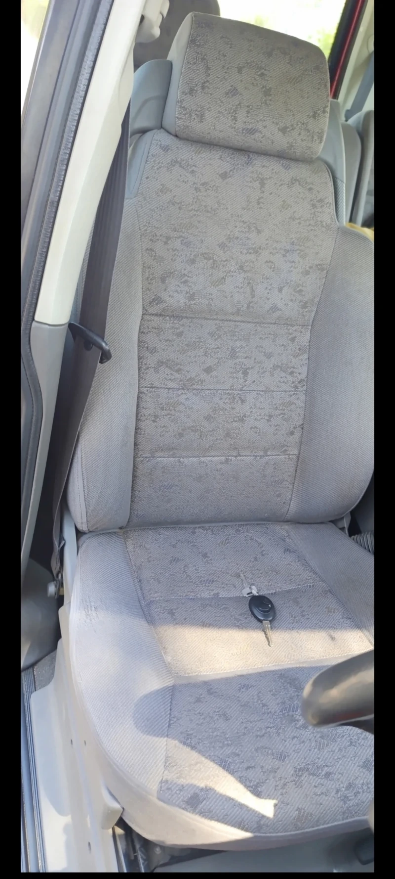 Land Rover Discovery 2.5 TD5, снимка 13 - Автомобили и джипове - 52570317