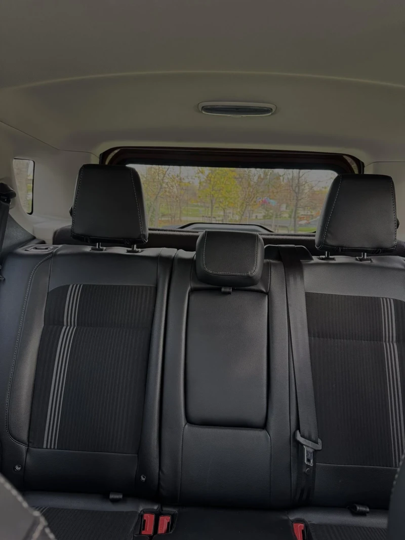 Ford EcoSport, снимка 15 - Автомобили и джипове - 52646537