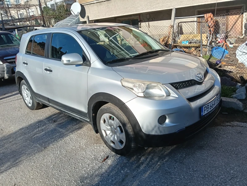 Toyota Urban Cruiser, снимка 11 - Автомобили и джипове - 52867560