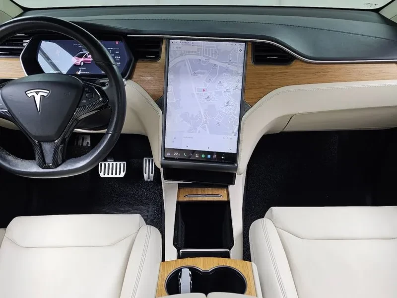 Tesla Model X 75D, снимка 7 - Автомобили и джипове - 54955633