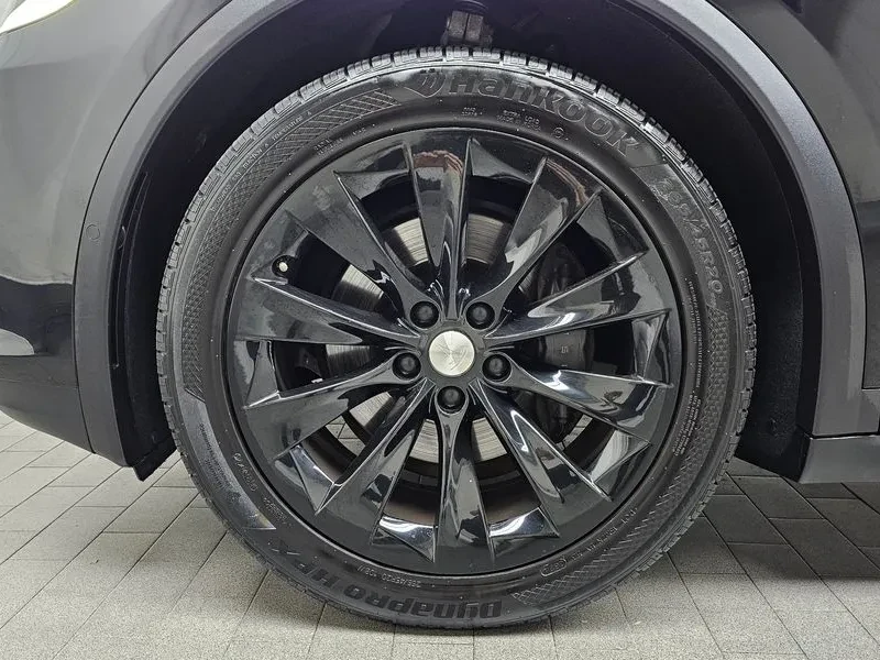 Tesla Model X 75D, снимка 5 - Автомобили и джипове - 54955633