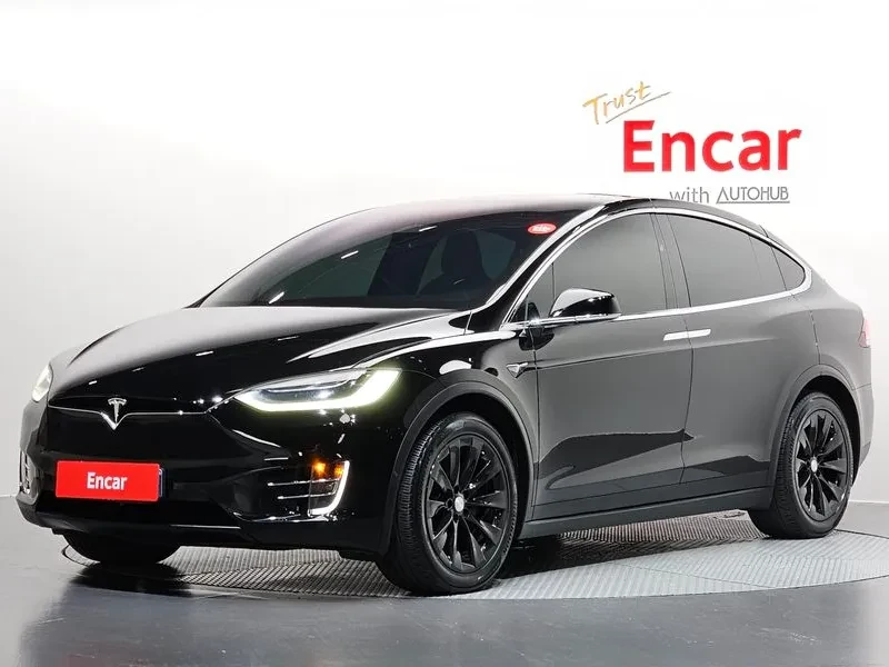 Tesla Model X 75D