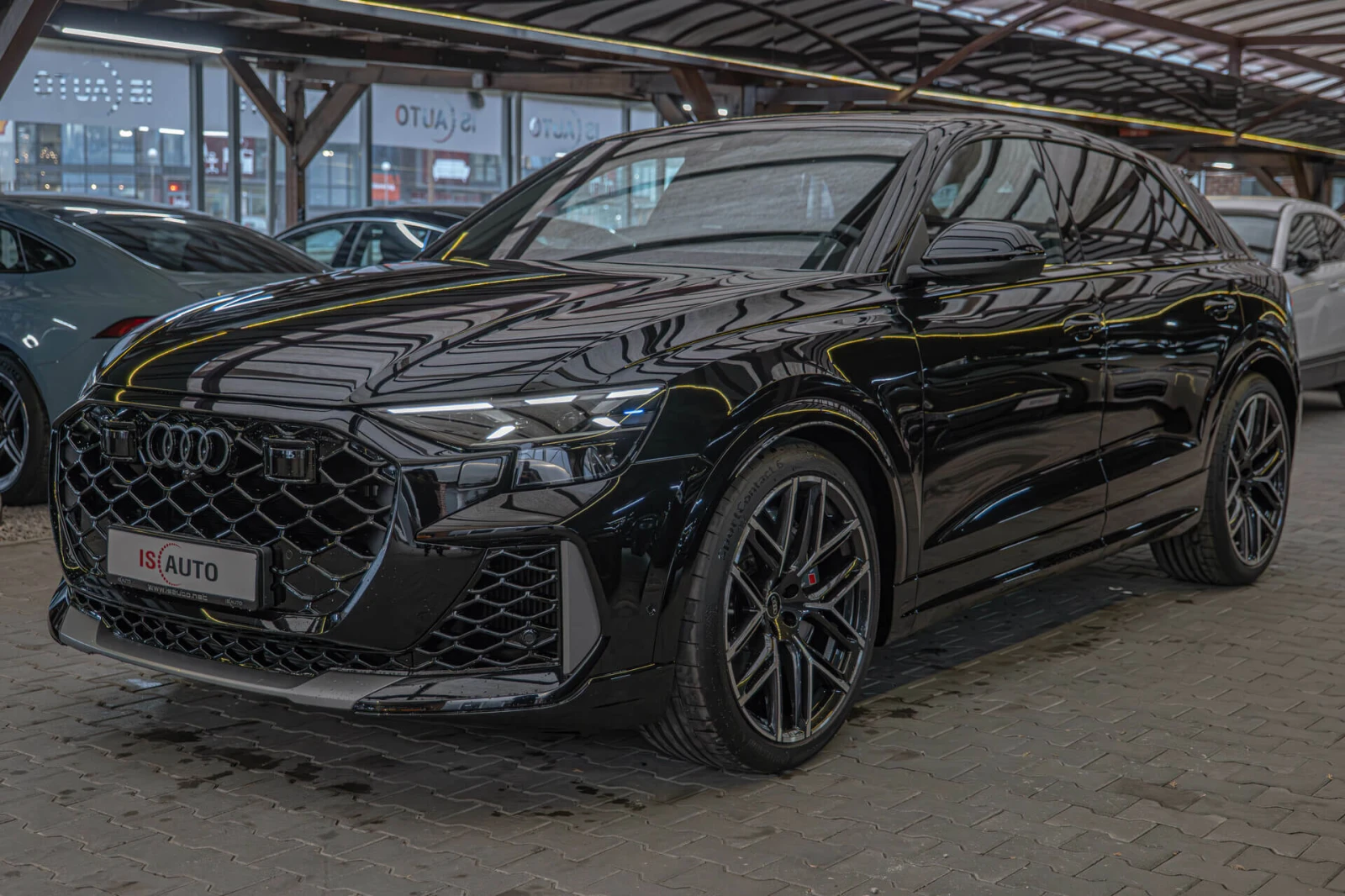 Audi RSQ8 Performance/4.0TFSI/Bang&Olufsen/Oбдухване/HuD | Mobile.bg — изображение 1