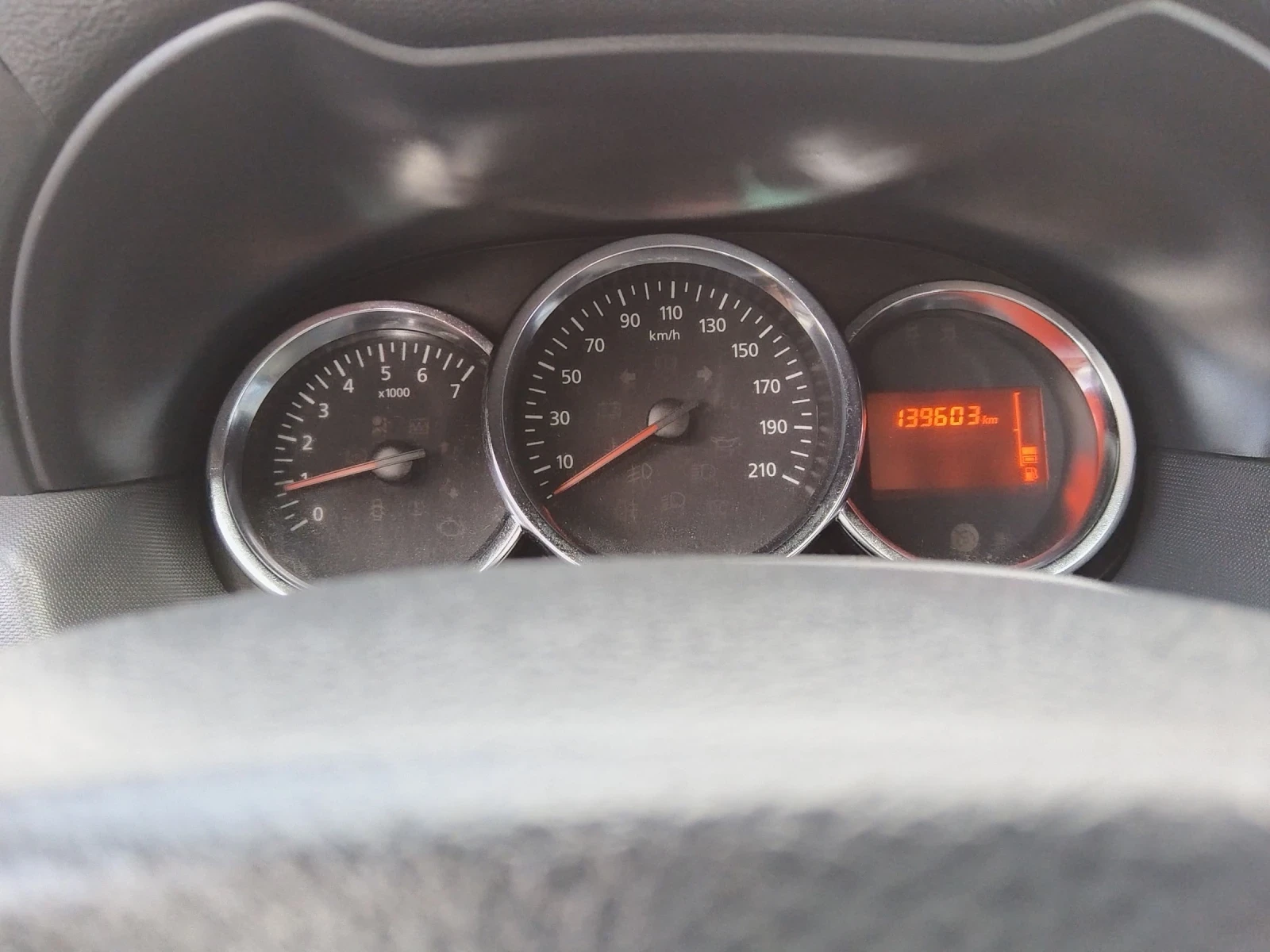 Dacia Duster 1.5D evro 6 NAVI 6 скорости - изображение 10