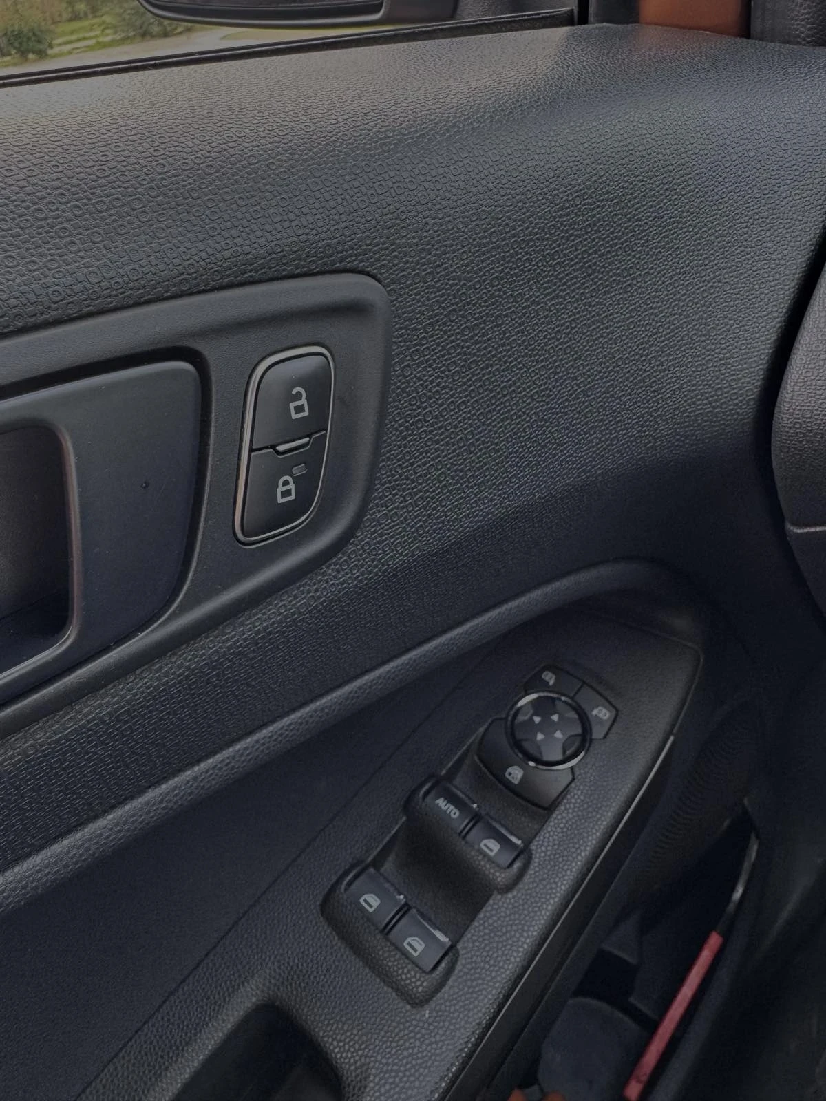 Ford EcoSport | Mobile.bg   6