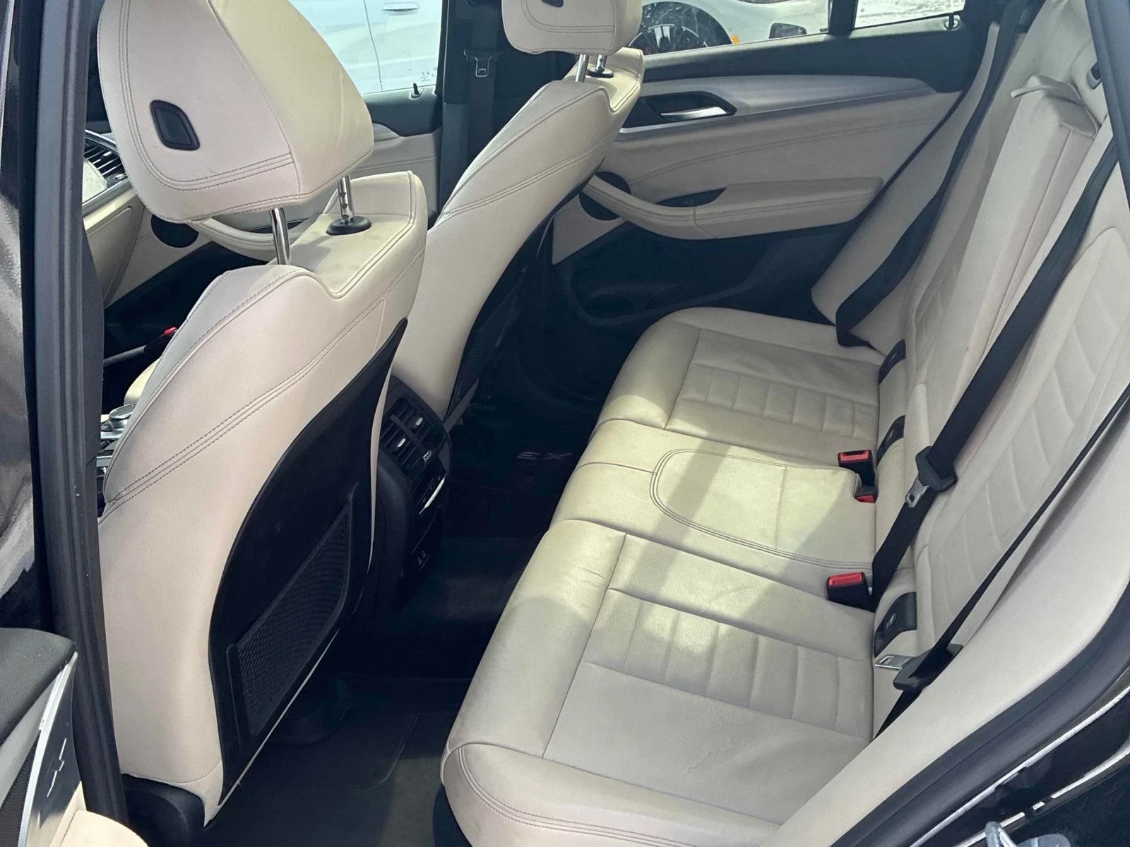 BMW X3 M-pkg* Подгрев* Пано* Камера, снимка 13 - Автомобили и джипове - 53853213