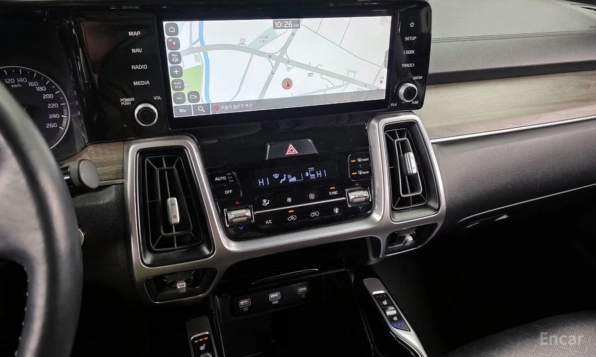 Kia Sorento 2.2D PRESTIGE* 4x4* ПОДГРЕВ* ОБДУХВАНЕ* KEYLESS* , снимка 12 - Автомобили и джипове - 54219034