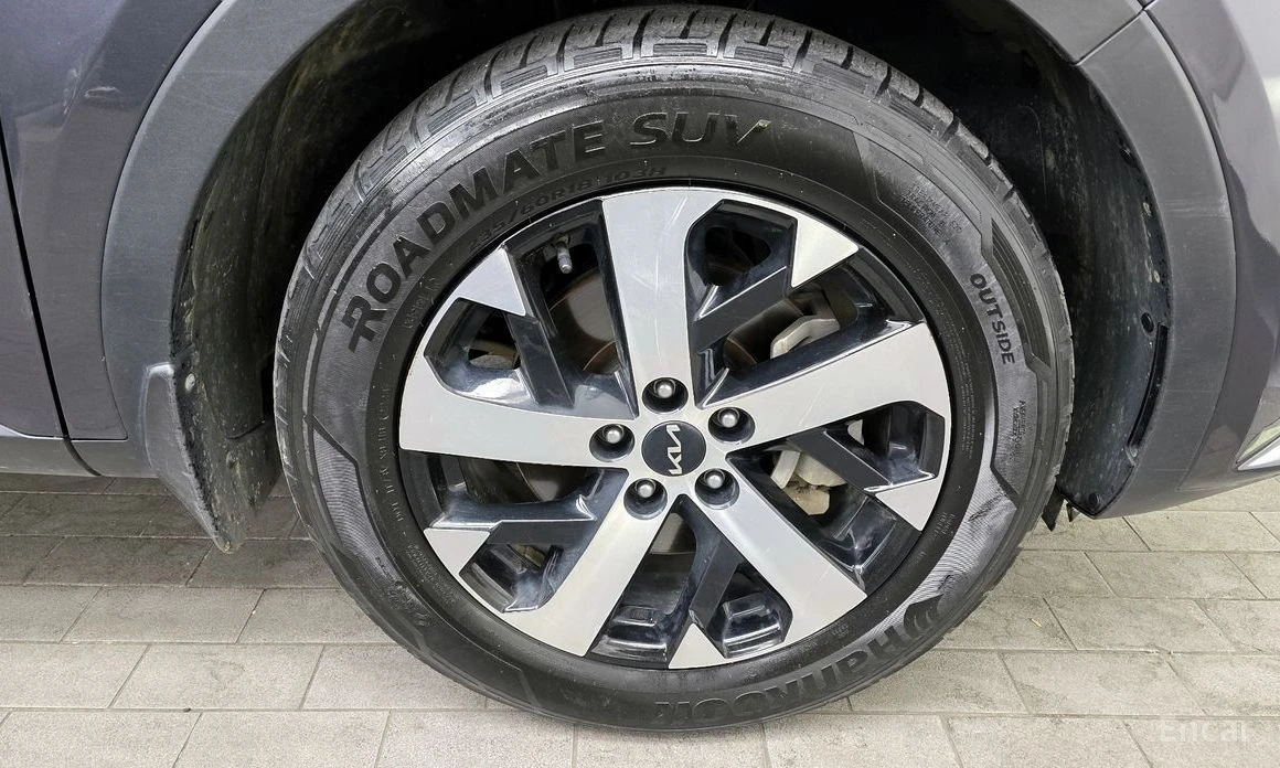 Kia Sorento 2.2D PRESTIGE* 4x4* ПОДГРЕВ* ОБДУХВАНЕ* KEYLESS* , снимка 5 - Автомобили и джипове - 54219034