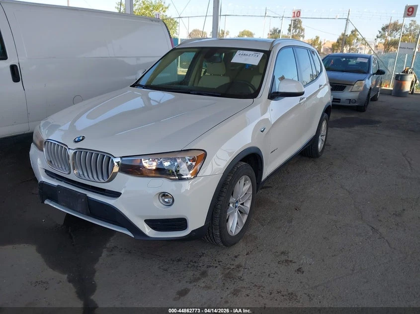 BMW X3 2.0l xDrive28I, снимка 2 - Автомобили и джипове - 54383743