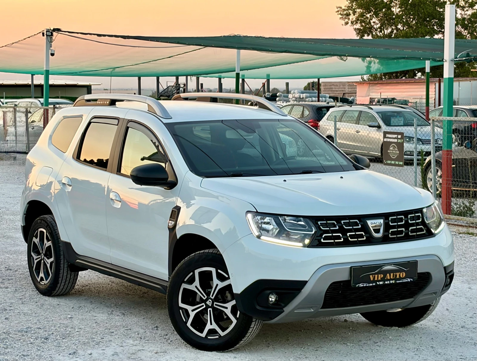 Dacia Duster 1.5DCI TOP FULL MAX, снимка 2 - Автомобили и джипове - 55547815