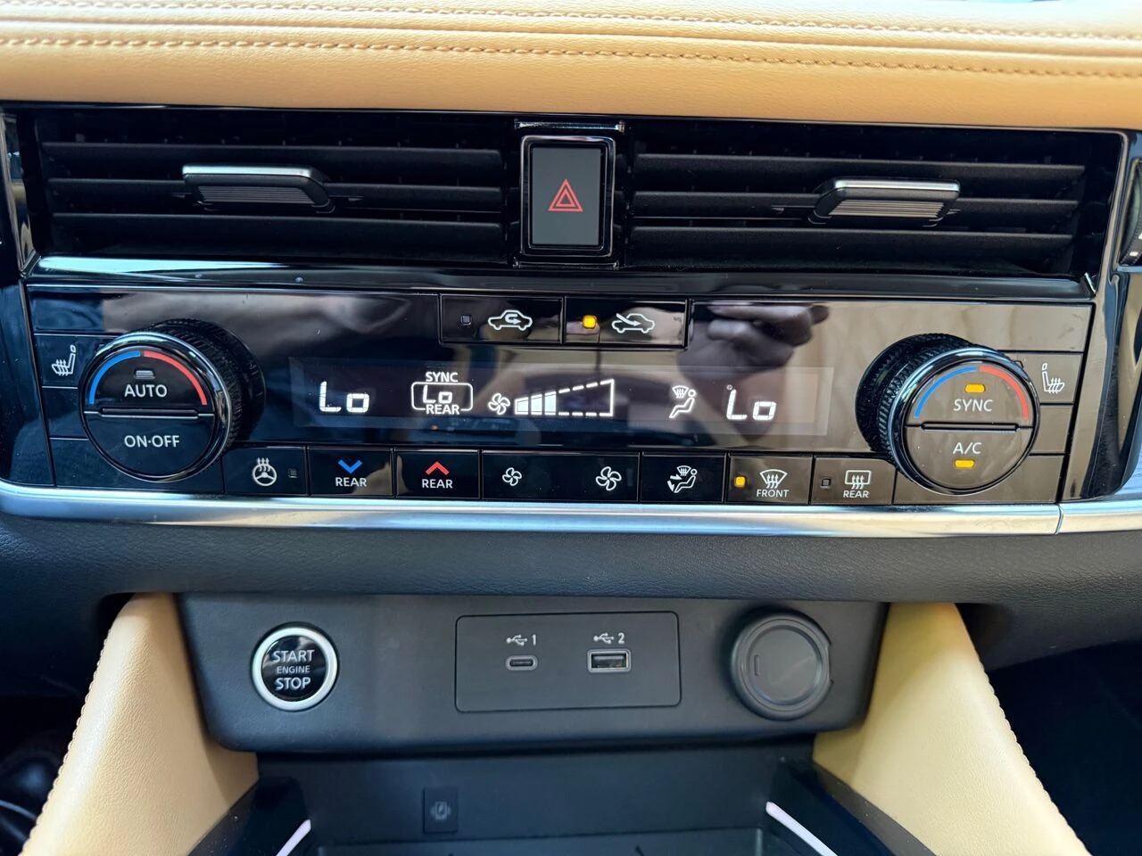 Nissan X-trail 1.5 PLATINUM VC-T Сервизна история, снимка 11 - Автомобили и джипове - 55565548